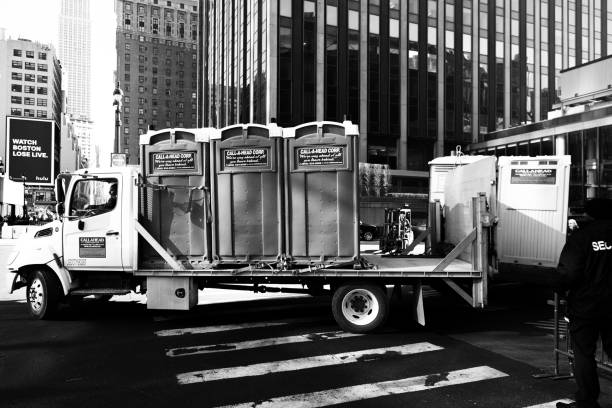Best Luxury portable toilet rental  in Liberty, KY